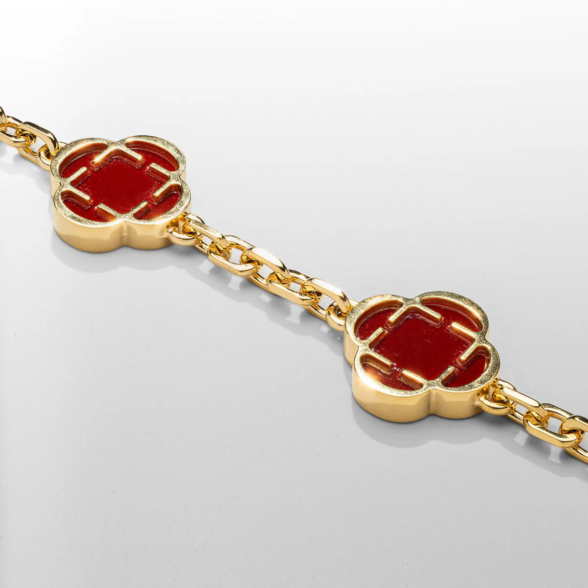 Astravita - Red Gold Signature Clover Bracelet - ASTRAVITA