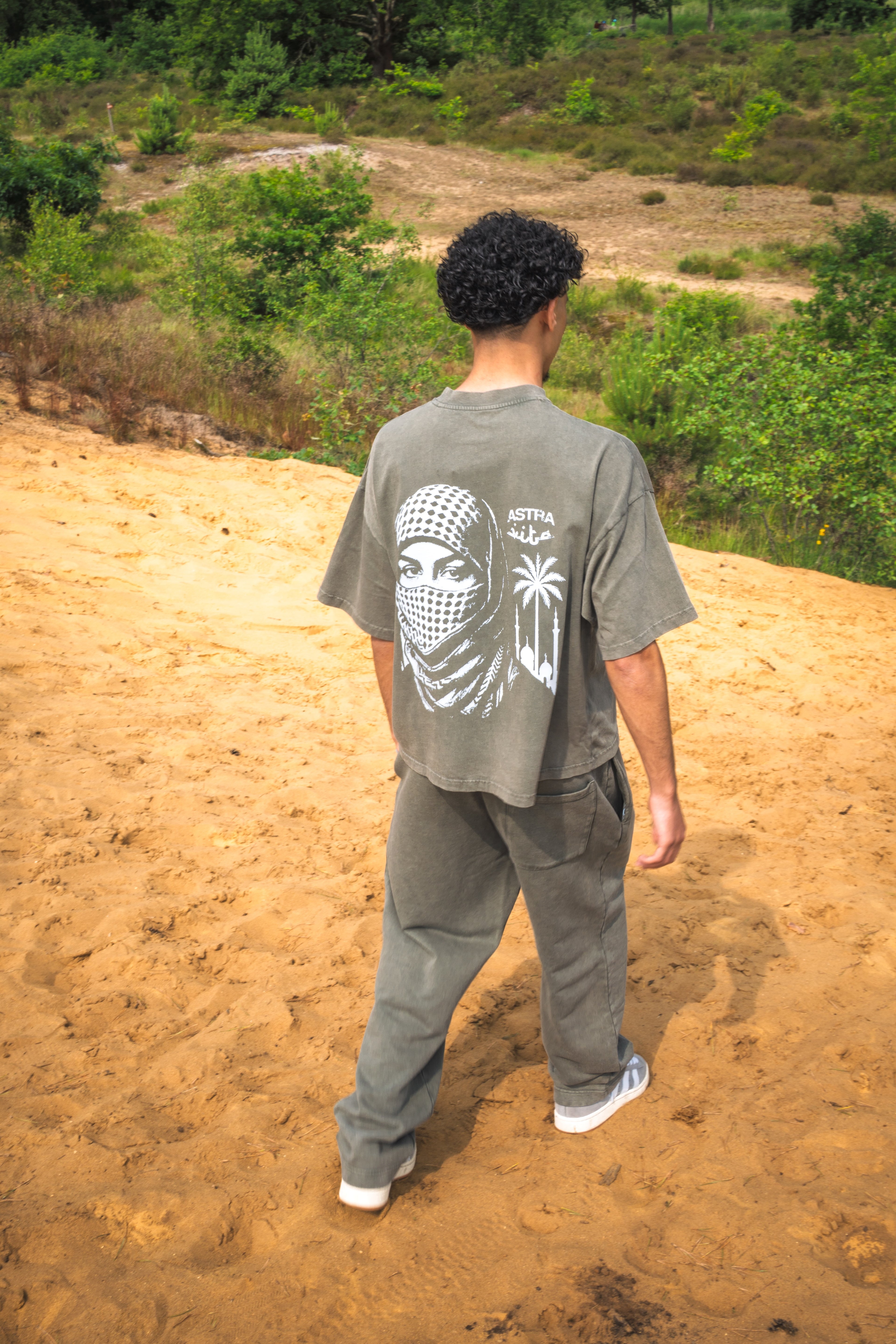 DXB olive tee - ASTRAVITA