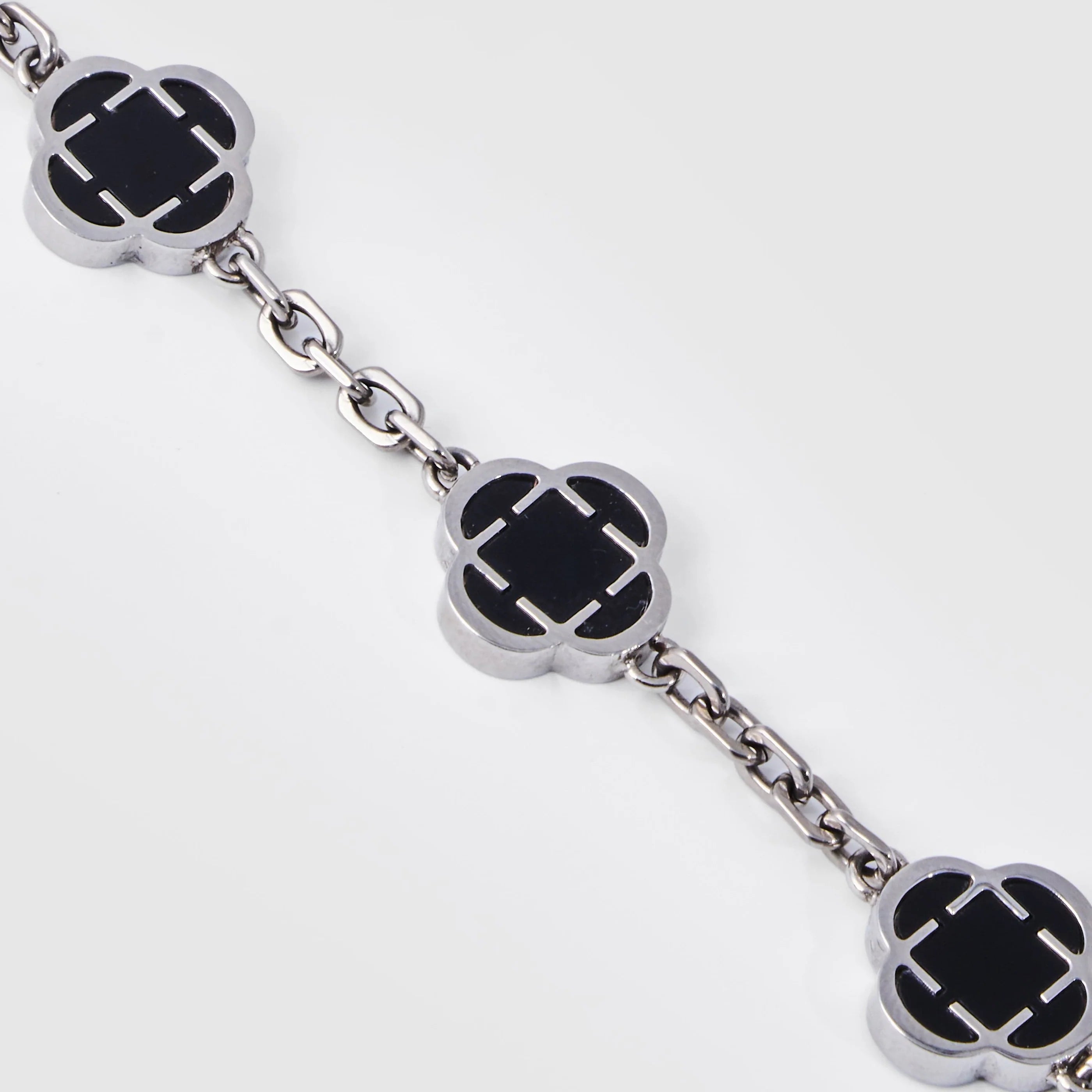 Astravita -  Black Silver Signature Clover Bracelet - ASTRAVITA
