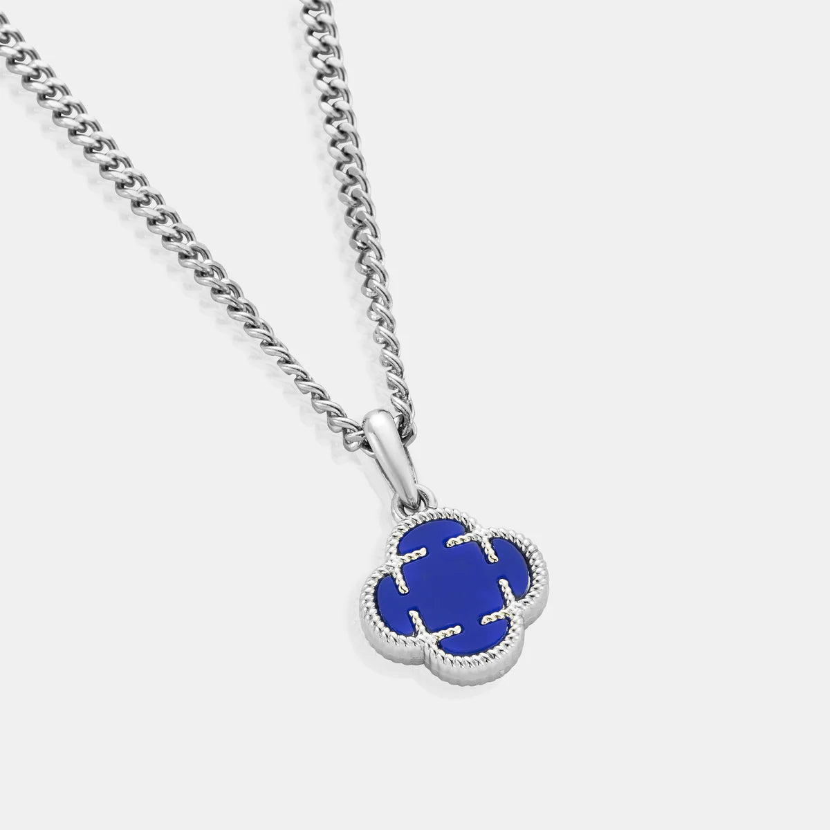 Astravita - Blue Clover Pendant Necklace - ASTRAVITA